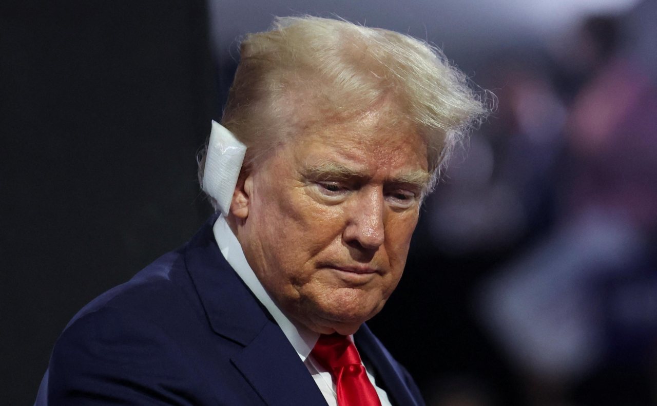На криптобиржах появился токен «Ухо Трампа», уже добавленный на MEXC | Сетка — социальная сеть от hh.ru