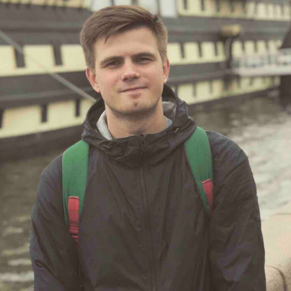 Алексей Серов