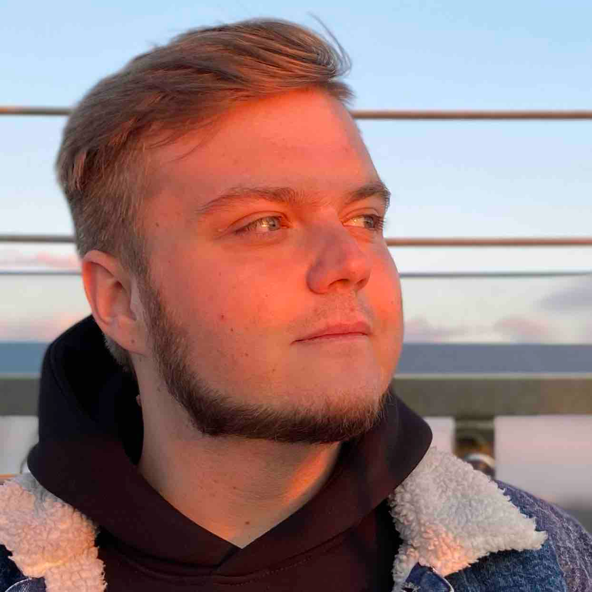 Влад Андрюхин
