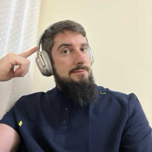Леонид Сухолита
