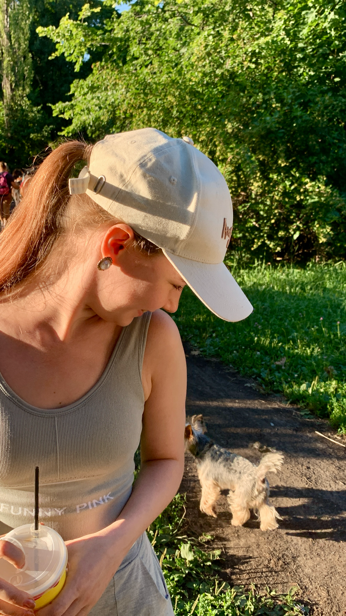 Как устроена корпоративная культура в моей компании?) Мне, как сотруднику, важно работать в среде, которая будет не только местом заработка, но и пространством для роста, развития и дружбы 🤌🏻 💫 
Я под... | Сетка — социальная сеть от hh.ru