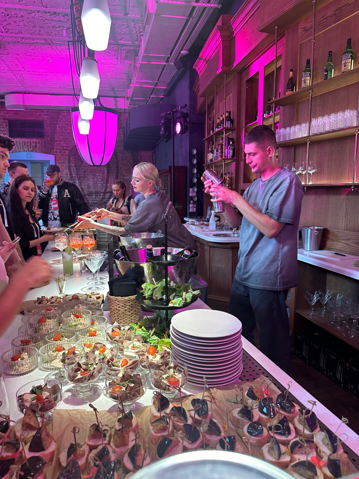 Yandex Summer Mobile Party 🍸👨🏻‍💻 | Сетка — социальная сеть от hh.ru