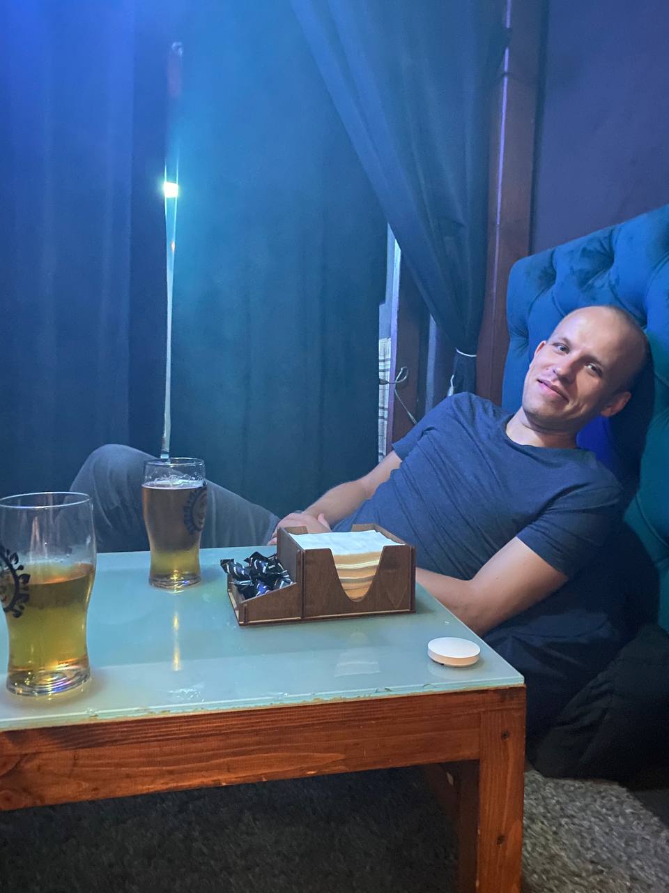 Встретил старого друга из газпрома.
Большой птица стал совсем🥲 | Сетка — социальная сеть от hh.ru