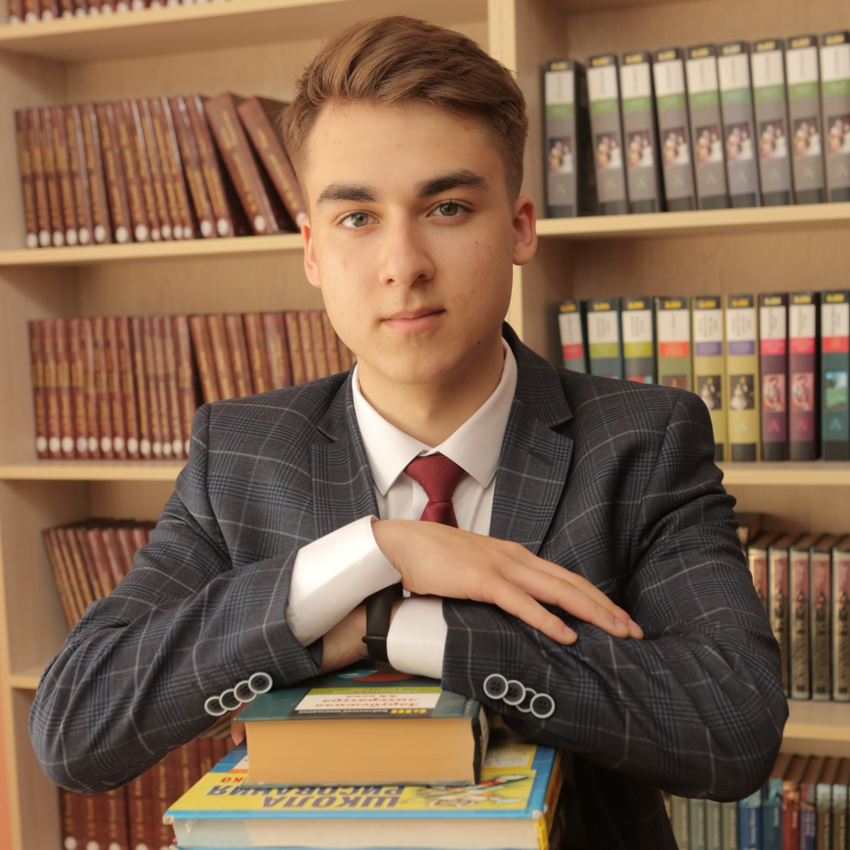 Александр Сапожников