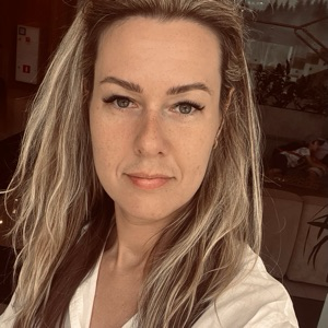 Юлия Зверева