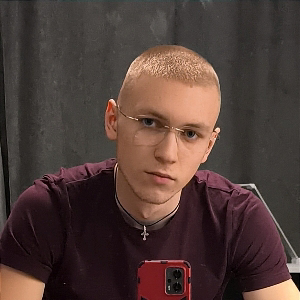 Георгий Позняк