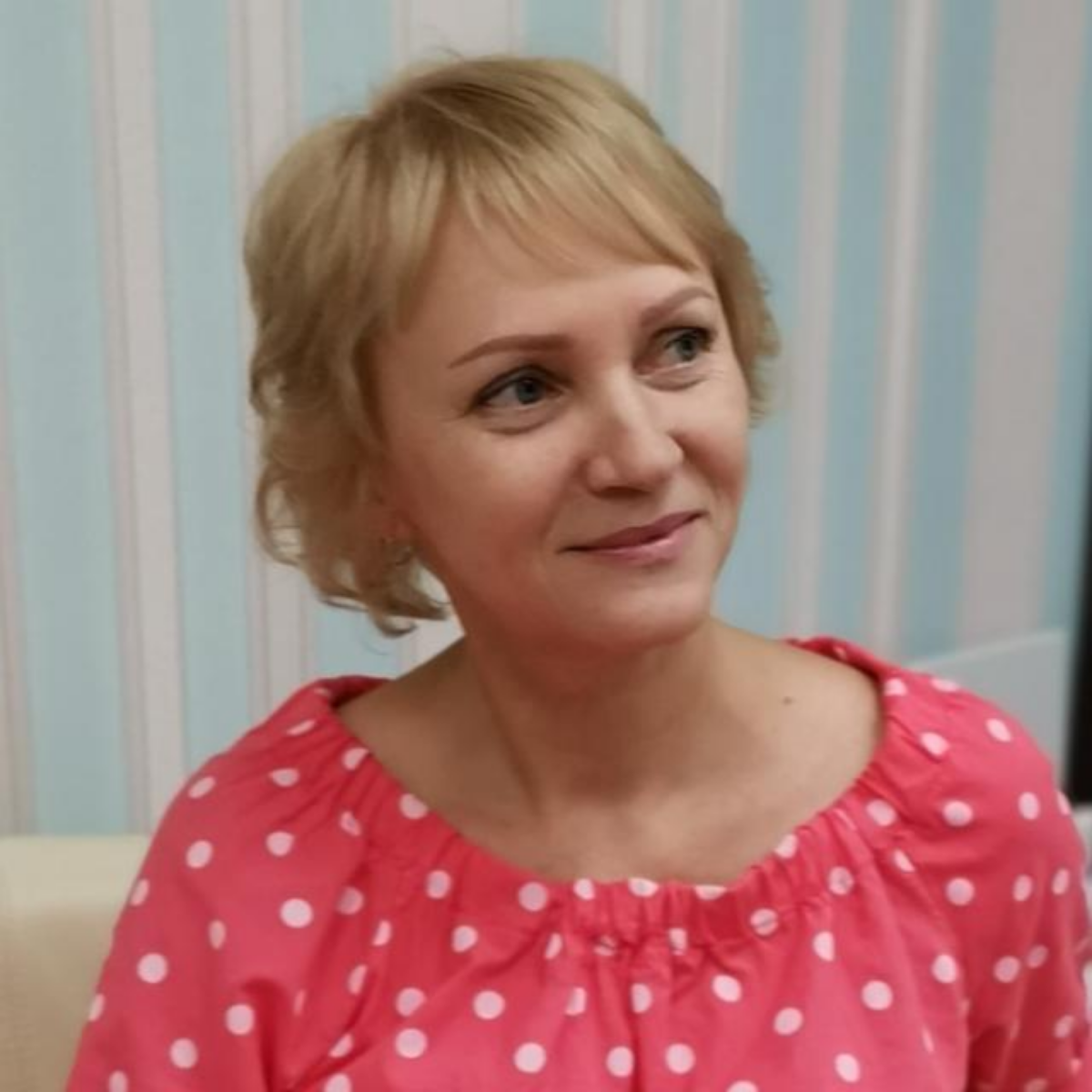 Елена Бурова