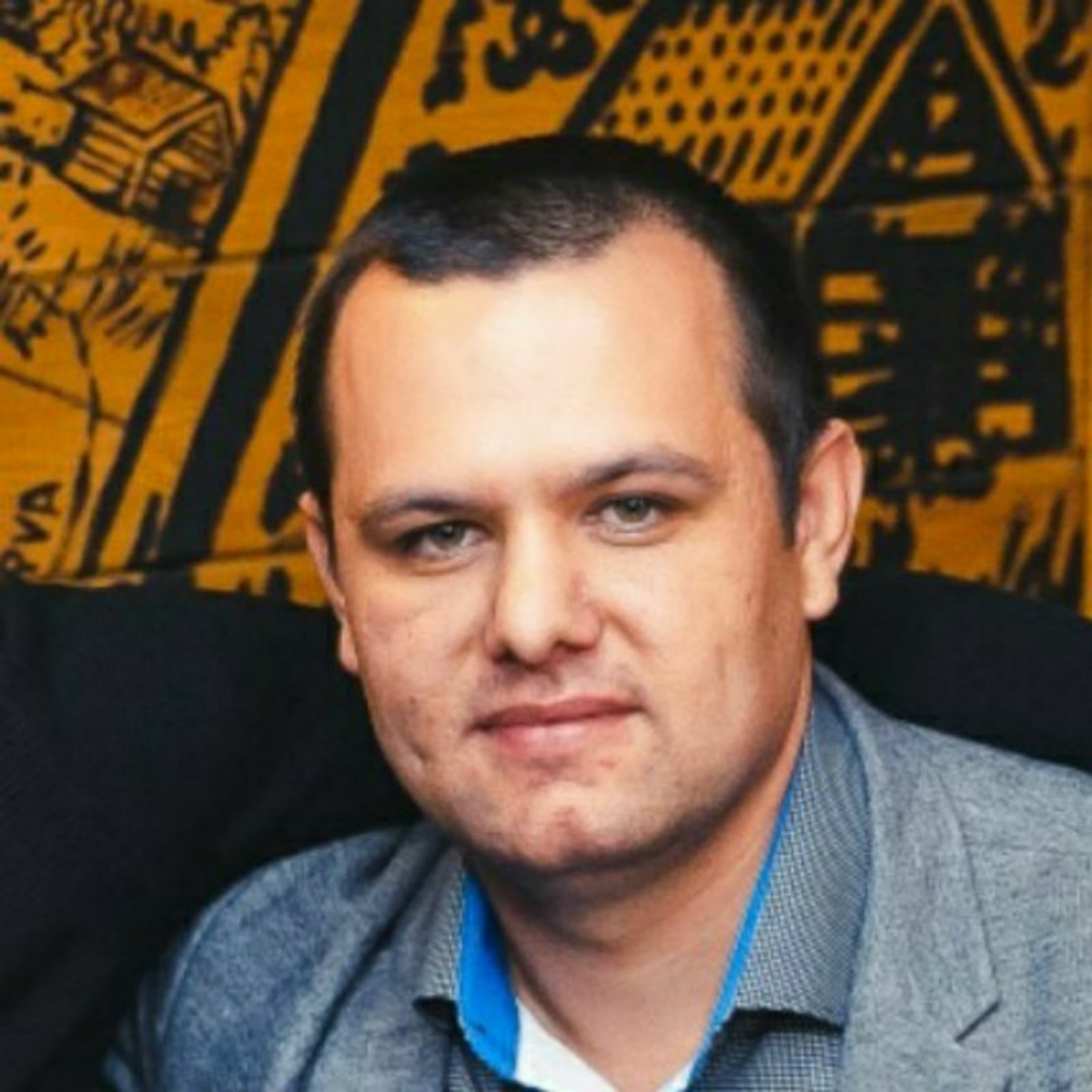 Михаил Волков