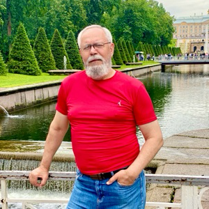 Виктор Науменко