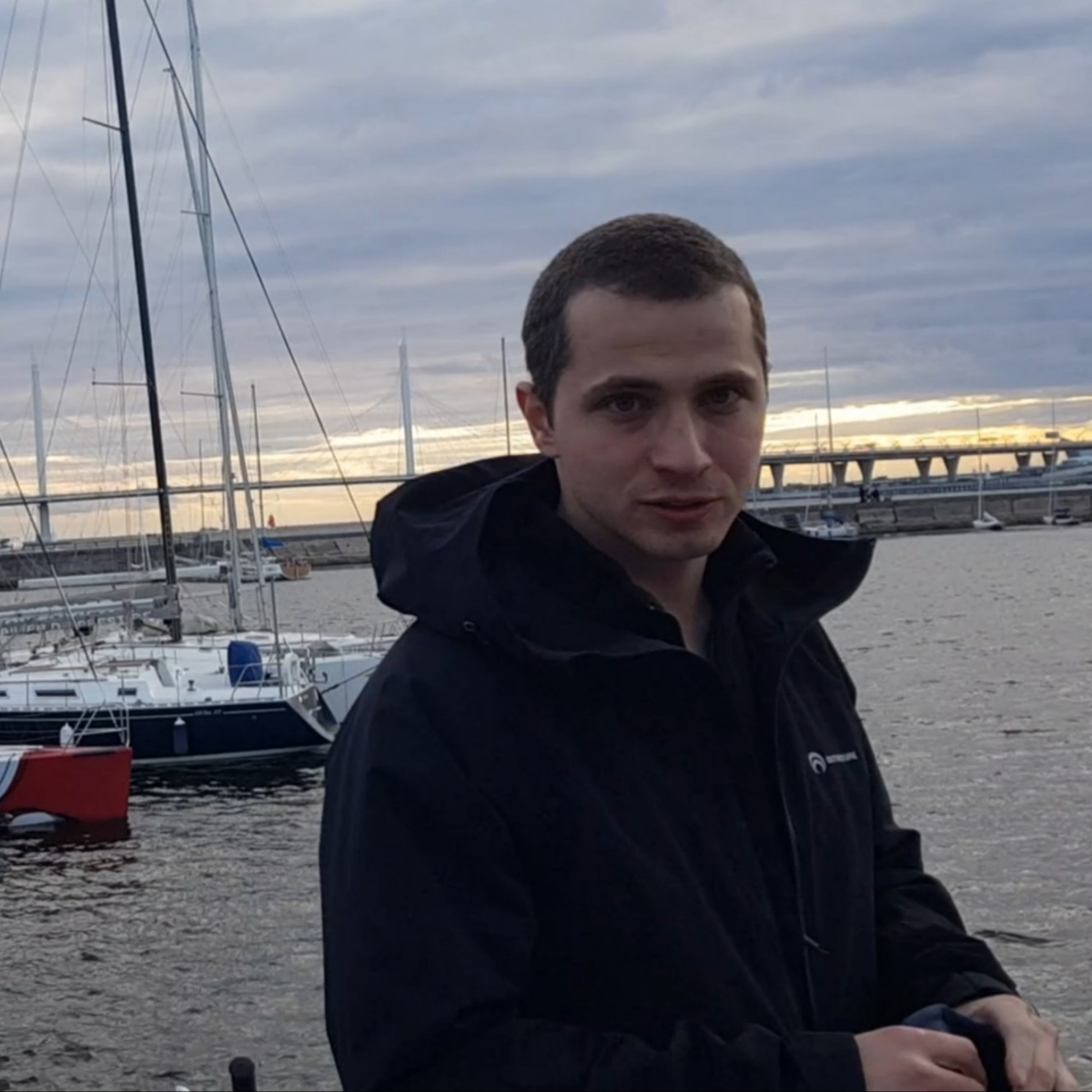 Новиков Виктор