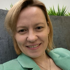 Юлия Никольникова | Сетка — социальная сеть от hh.ru