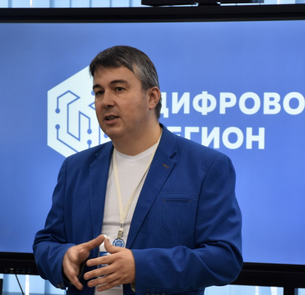 Алексей Попель