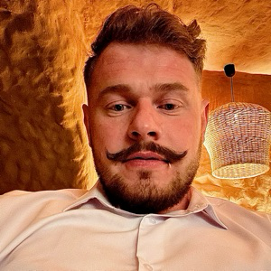 Антон Сошников