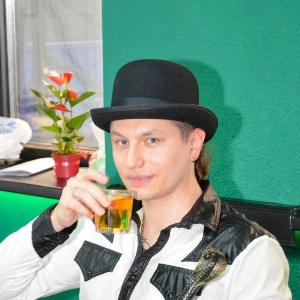 Артём Миронов