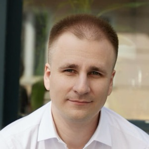 Денис Новаковский