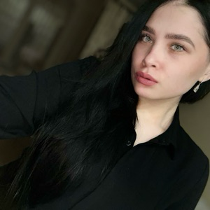 Юлия Харитонова