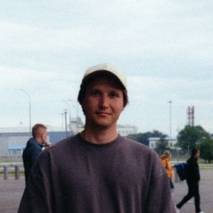 Денис Чернов