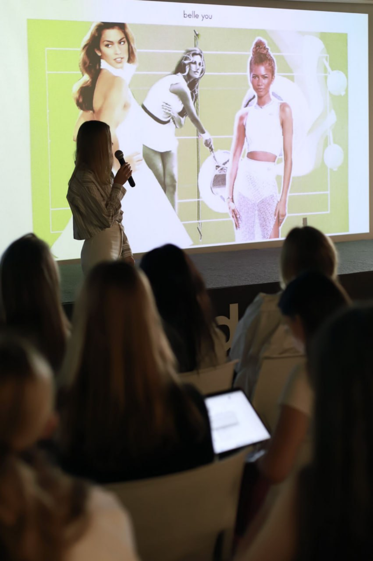 Прикиньте, оказывается сотрудники Lamoda устраивают Fashion Friday — день, когда всю компанию приобщают к моде и рассказывают о ней | Сетка — социальная сеть от hh.ru