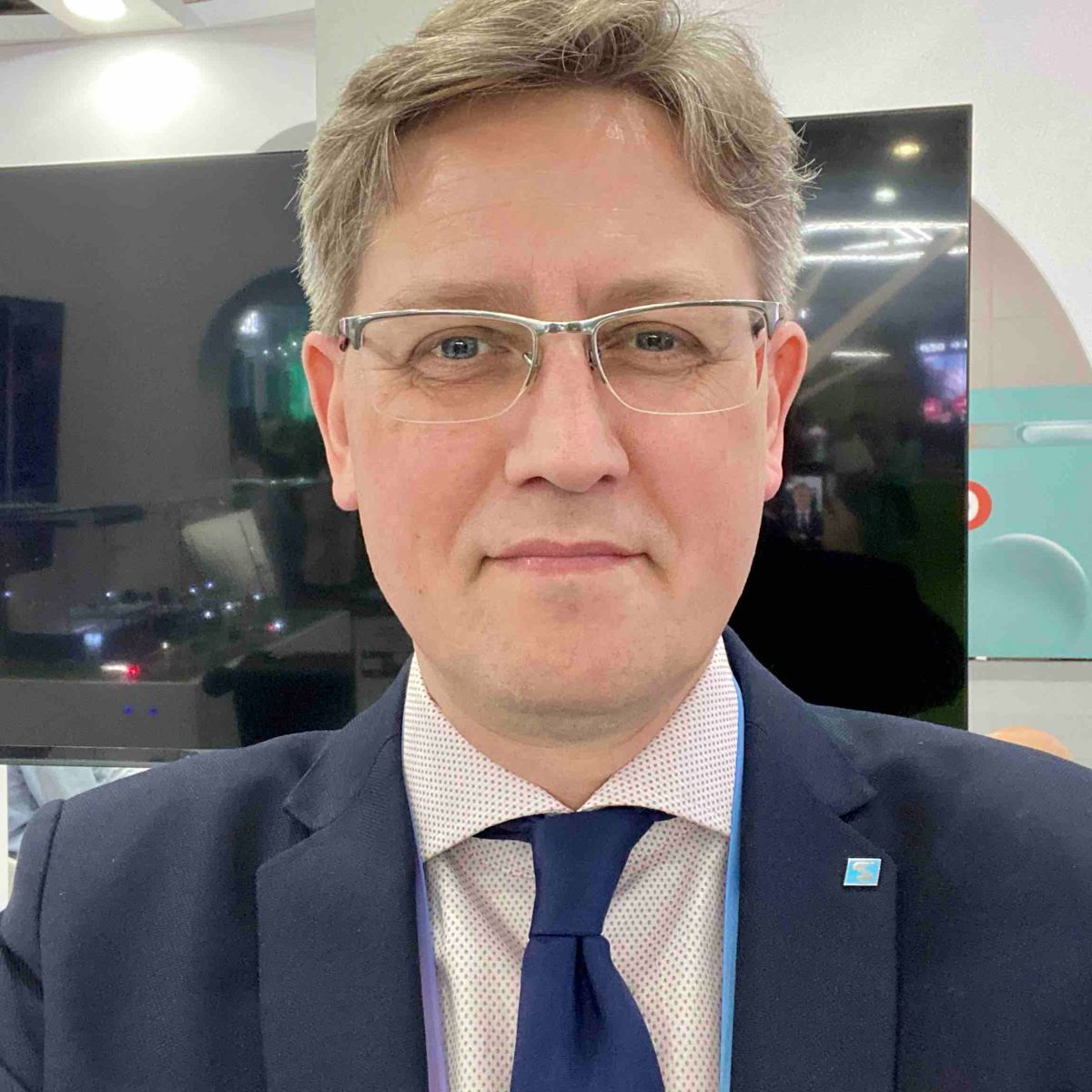 Олег Лютиков | Сетка — социальная сеть от hh.ru