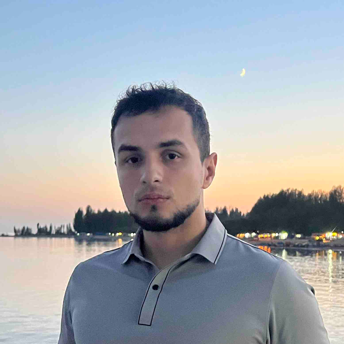 Рустам Кахраманов