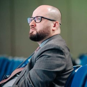 Владислав Соловьев