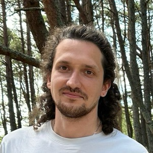 Никита Коваленко