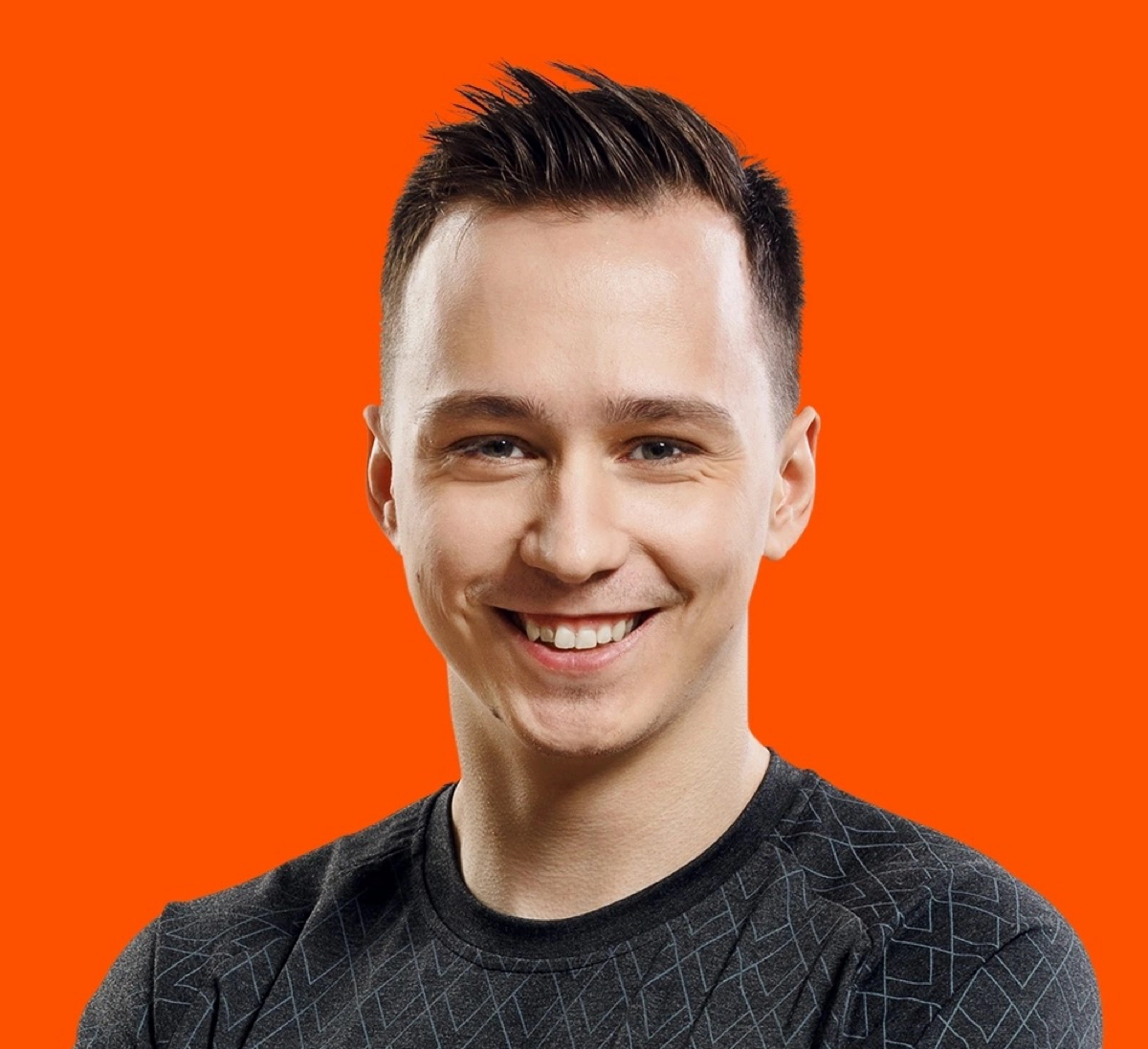 Artem Simakov | Сетка — социальная сеть от hh.ru