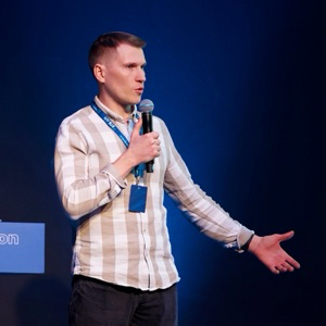 Максим Лавриненко | Сетка — социальная сеть от hh.ru