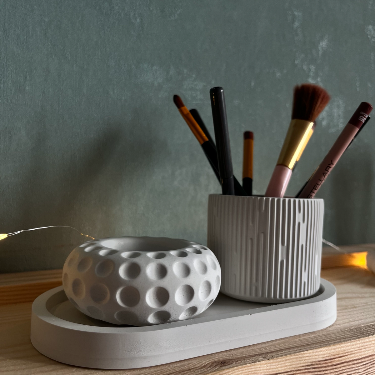 В тихом уединении мы находим спокойствие, а в увлечении находим вдохновение. Когда мы соединяем эти два состояния, возникает что-то особенное | Сетка — социальная сеть от hh.ru