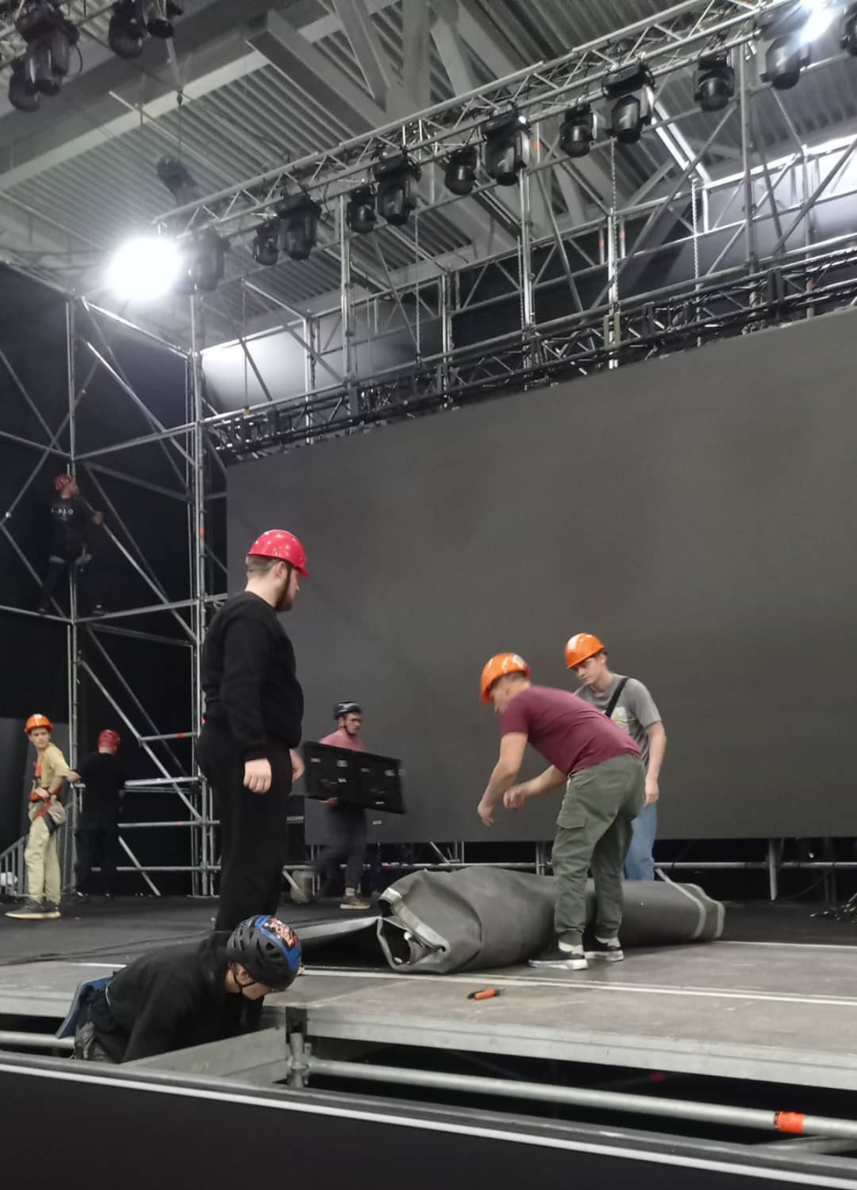 Антон Счастливый | Сетка — социальная сеть от hh.ru