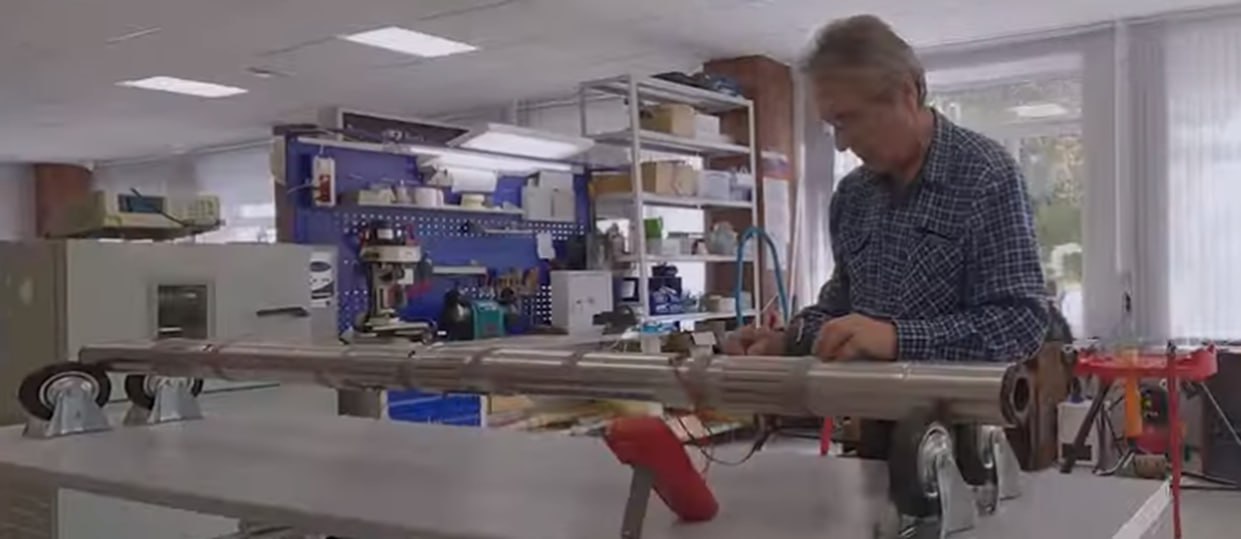 Новое оборудование для бурения скважин начнут производить в России
📍 Созданием импортозамещающего телеметрического оборудования займется завод «Нефть-сервис» в Челябинской области, запуск производства... | Сетка — социальная сеть от hh.ru