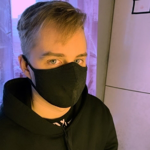 Артем Уколов