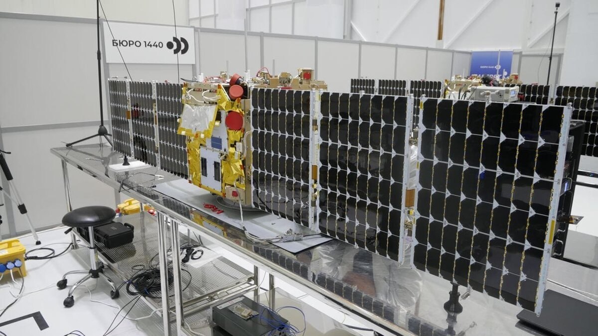 Российская аэрокосмическая компания БЮРО 1440 завершила тестирование терминалов лазерной связи (ТЛС) собственной разработки | Сетка — социальная сеть от hh.ru