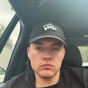 Ilya Kiselev | Сетка — социальная сеть от hh.ru