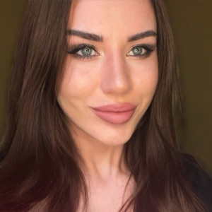 Alena Latysheva | Сетка — социальная сеть от hh.ru