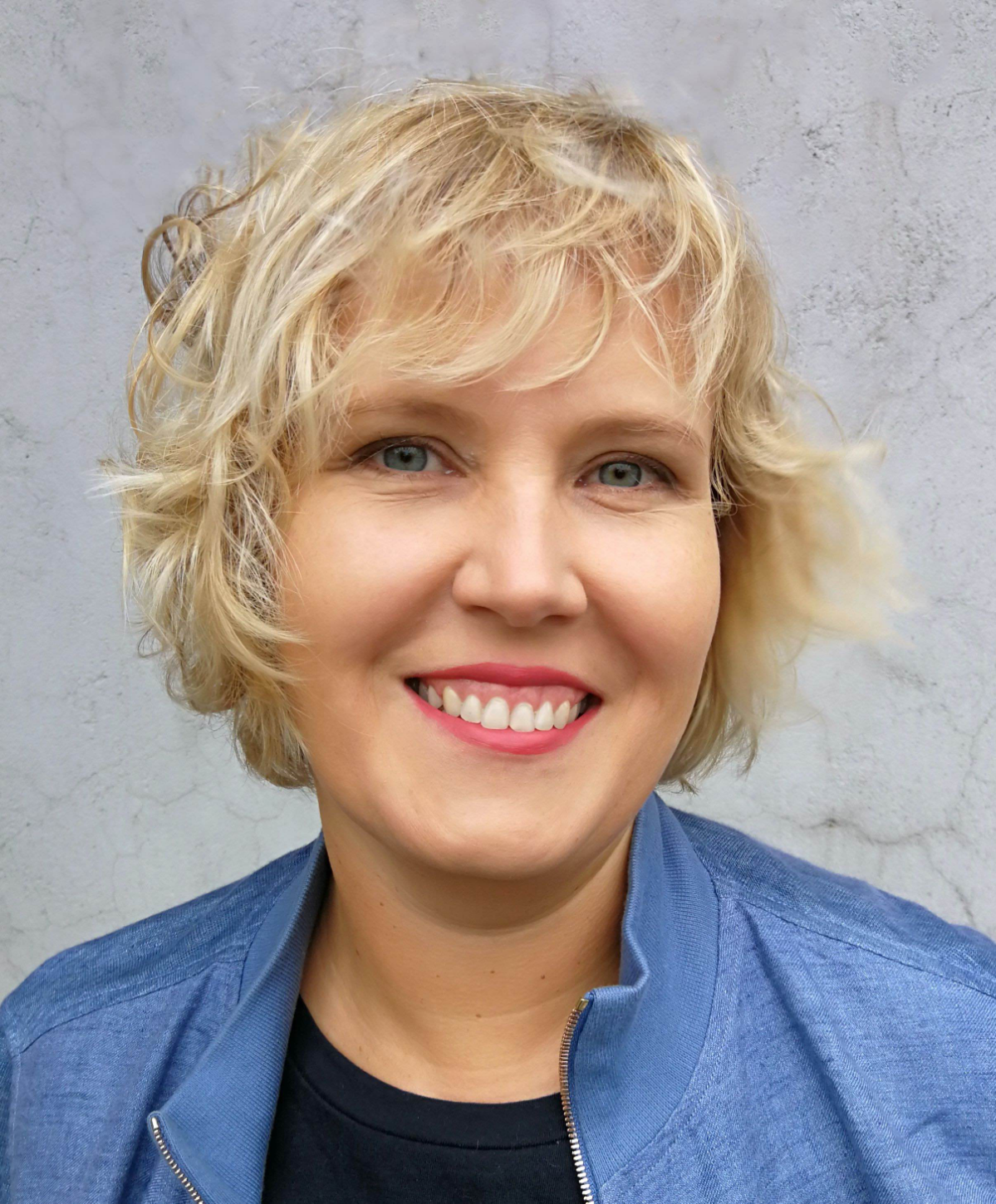 Людмила Сбитнева