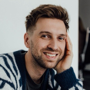 Саша Сучков