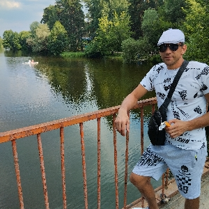 Анатолий Артемьев