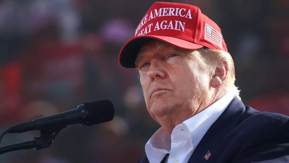 Курс токена-мема MAGA рухнул перед выступлением Дональда Трампа | Сетка — социальная сеть от hh.ru