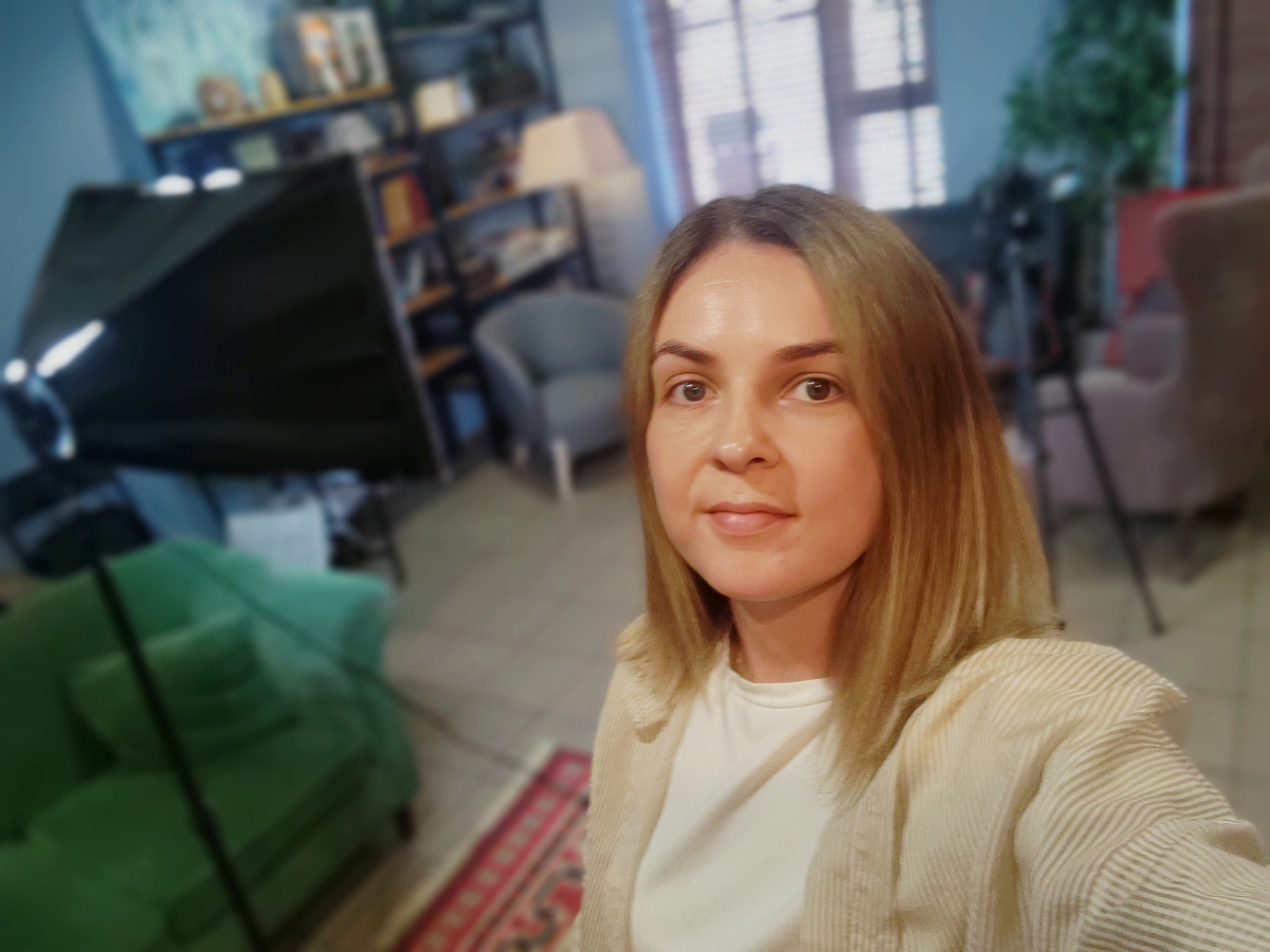 Сегодня получила новый для себя опыт участника подкаста. И это было круто! Хочу ещё)
Говорили мы на очень актуальную тему - сотрудники "снежинки" и поколение зумеров | Сетка — социальная сеть от hh.ru