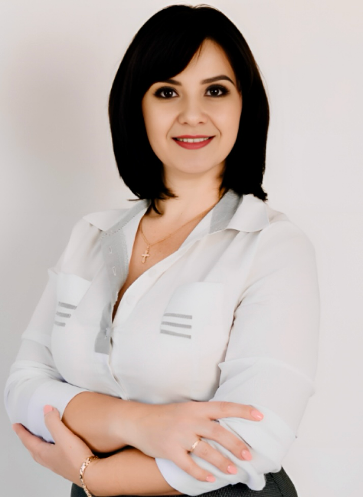 Думаю, пришло время познакомиться 🙂
Меня зовут Инна. Я специалист в области управления персоналом. 
Моя история в мире HR началась в 2006 году | Сетка — социальная сеть от hh.ru