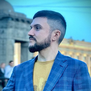 Александр Светлаков