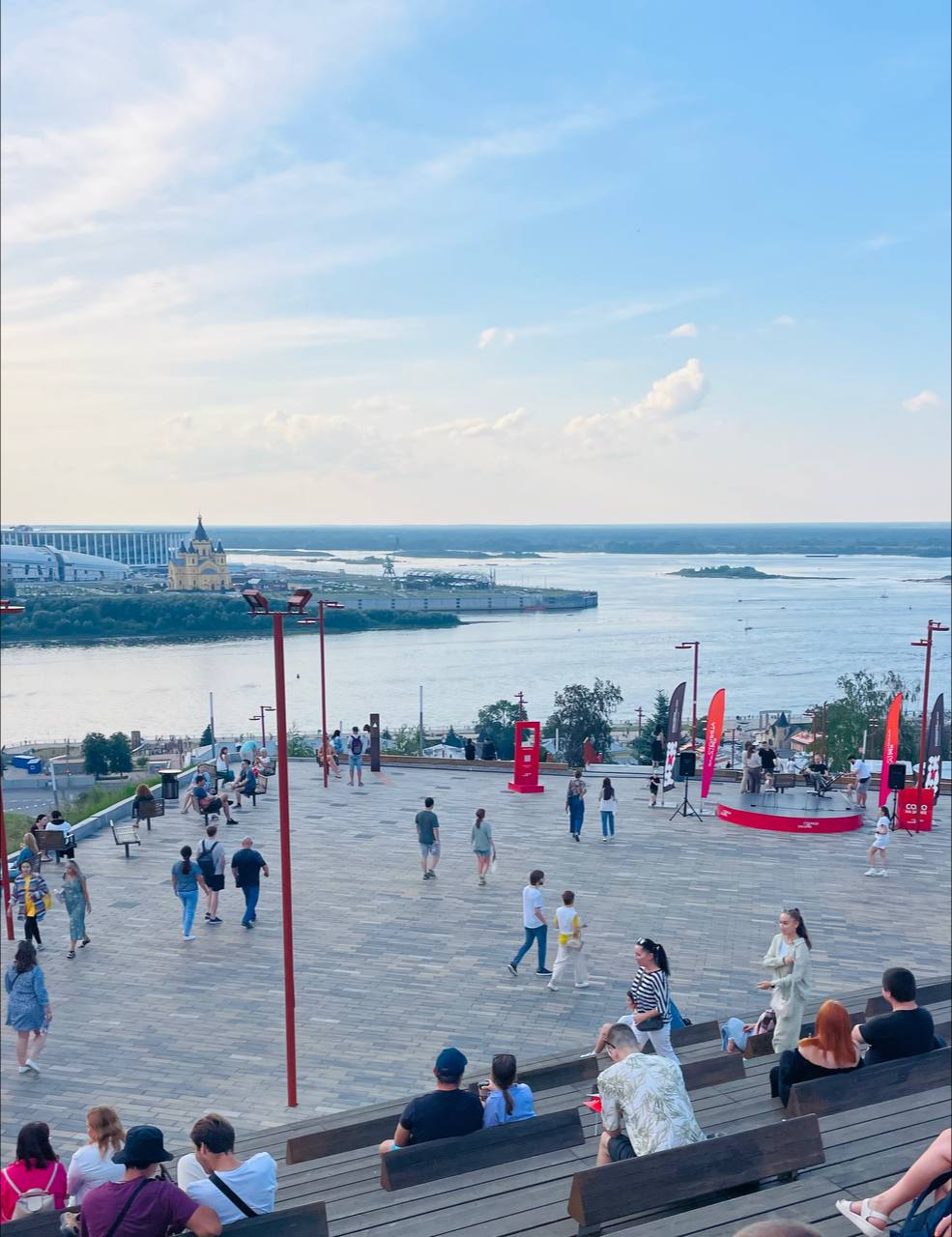 Пока я в небольшом «отпуске» выгуливаю себя по одному из любимейших городов, напоминаю — в начале августа (5-12 число) начнется новая групппа, на которой мы решим за месяц все то, что вы годами таскал... | Сетка — социальная сеть от hh.ru