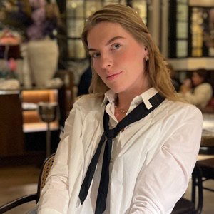 Яна Пономаренко | Сетка — социальная сеть от hh.ru