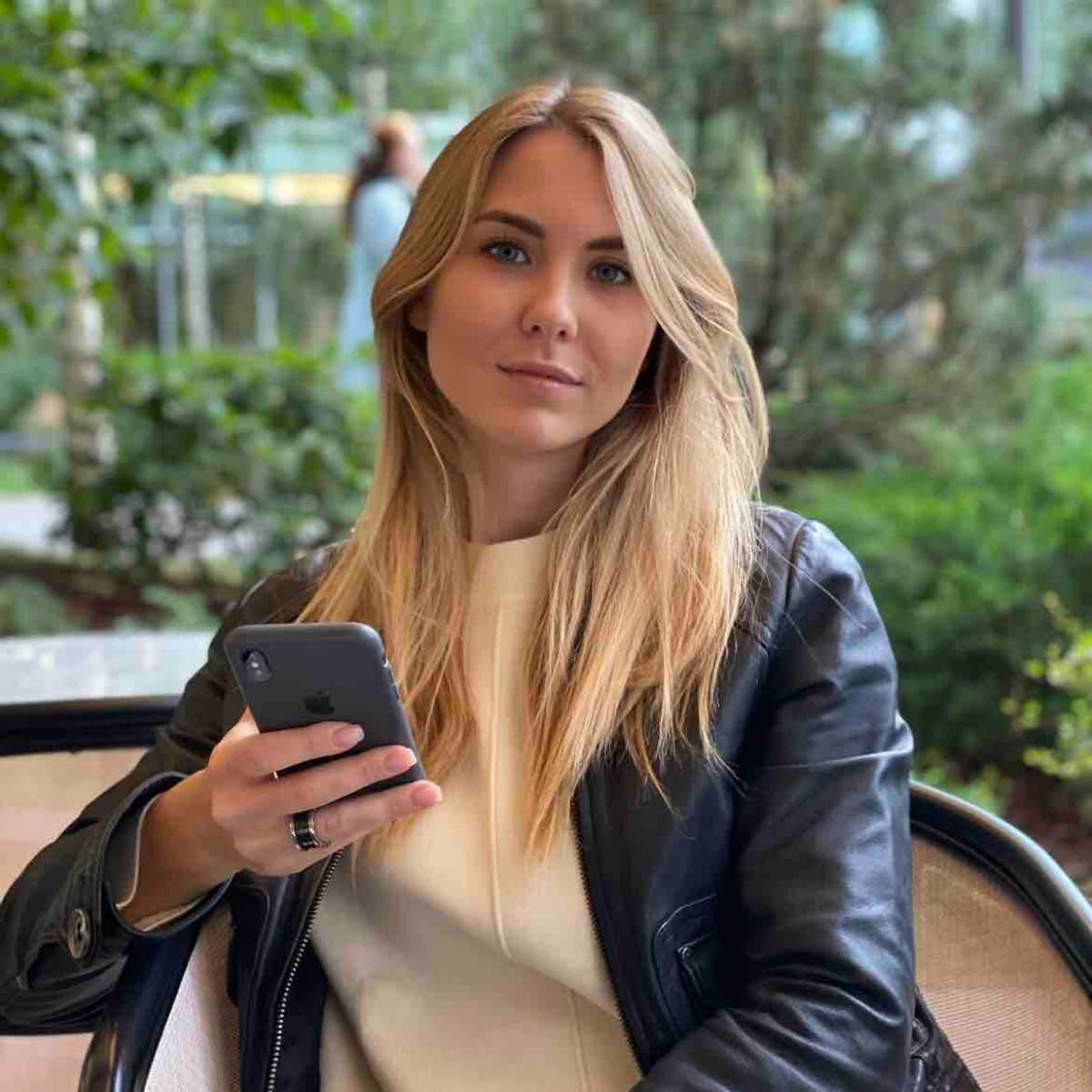 София Смурова | Сетка — социальная сеть от hh.ru