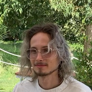 Алексей Романов