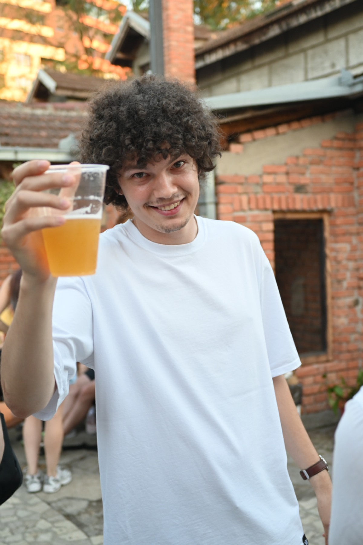 На выходных прошел еще один OPEN AIR ивент от бара Dva Medveda, IT connect и Cider | Сетка — социальная сеть от hh.ru