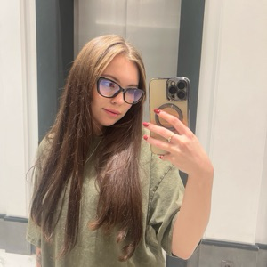 Ангелина Зыкова