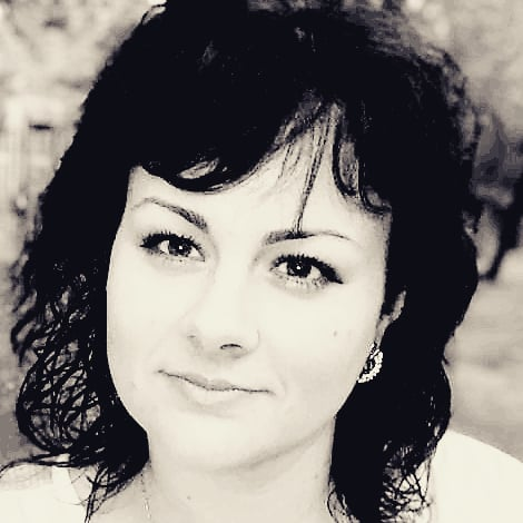 Олеся Искрижицкая