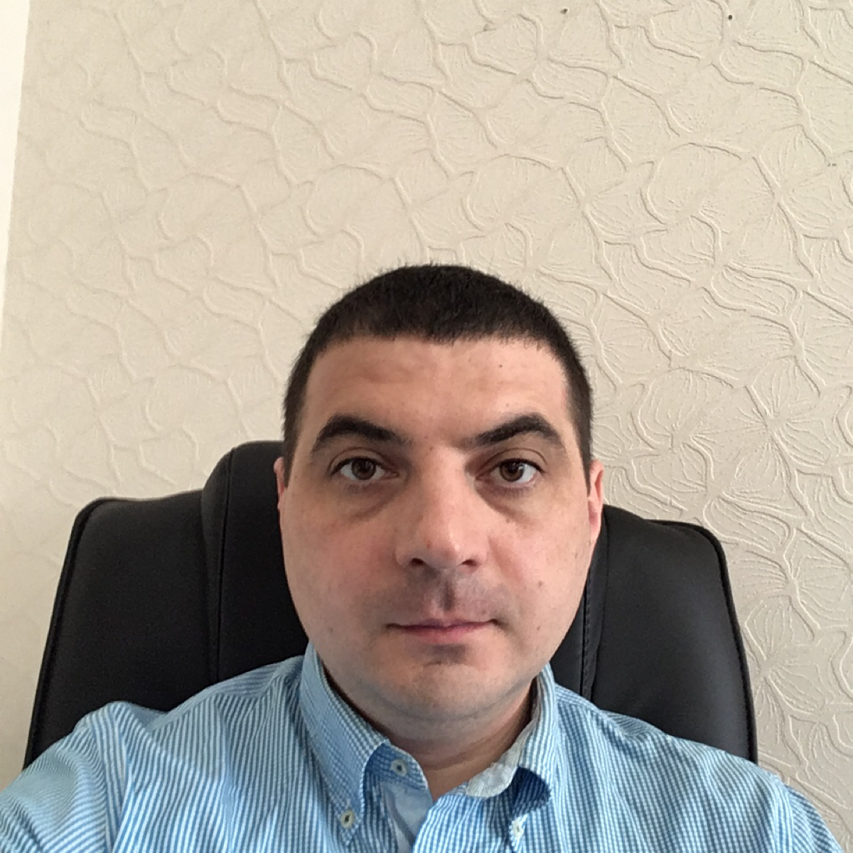 Евгений Якушенко